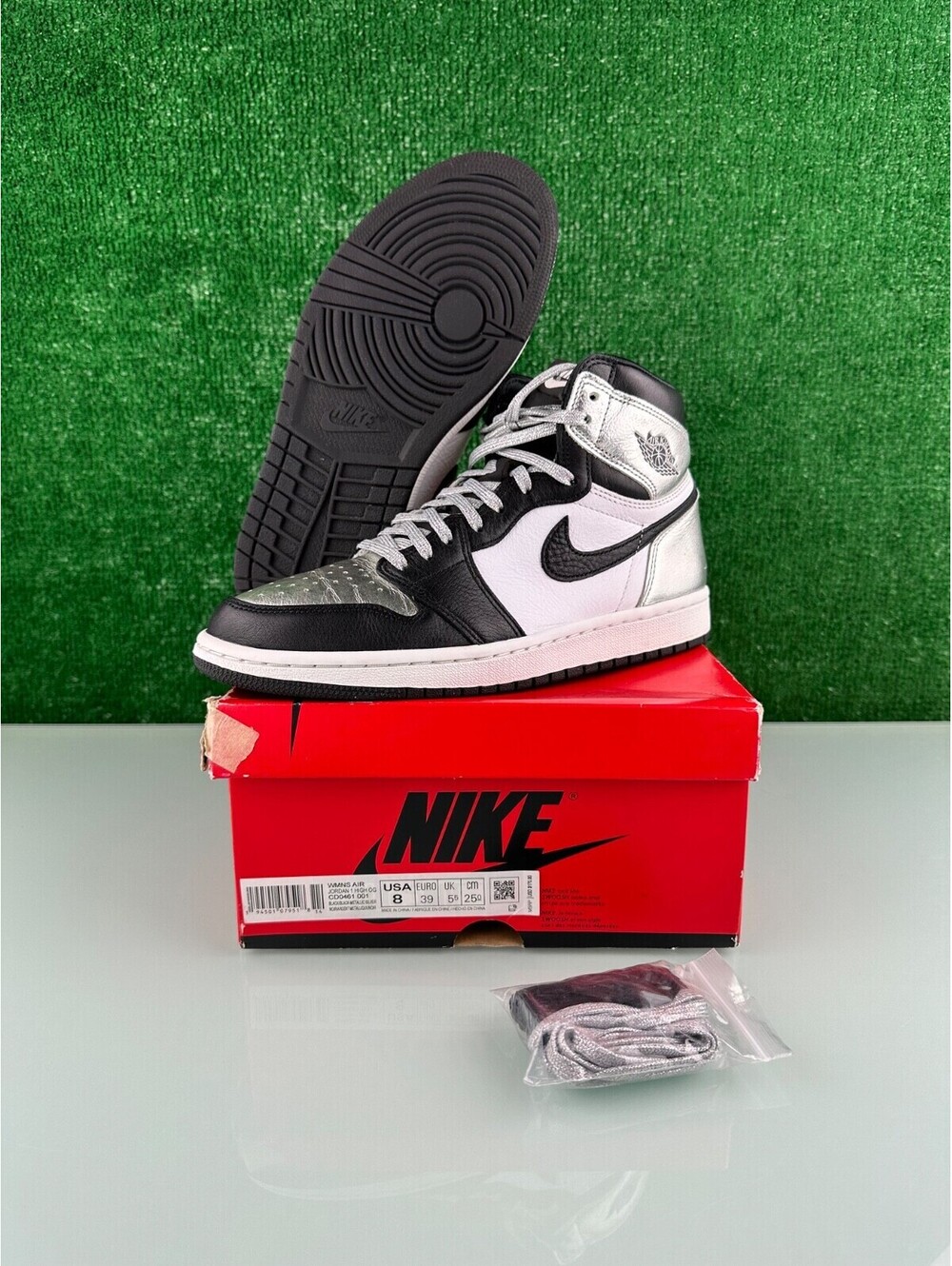 Size 8W/6.5M - Jordan 1 High OG Metallic Silver